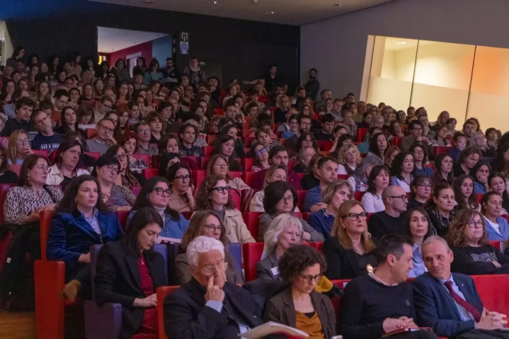 escola-concertada-denuncia