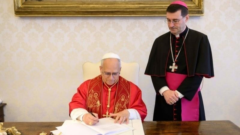 Papa encíclica bona format