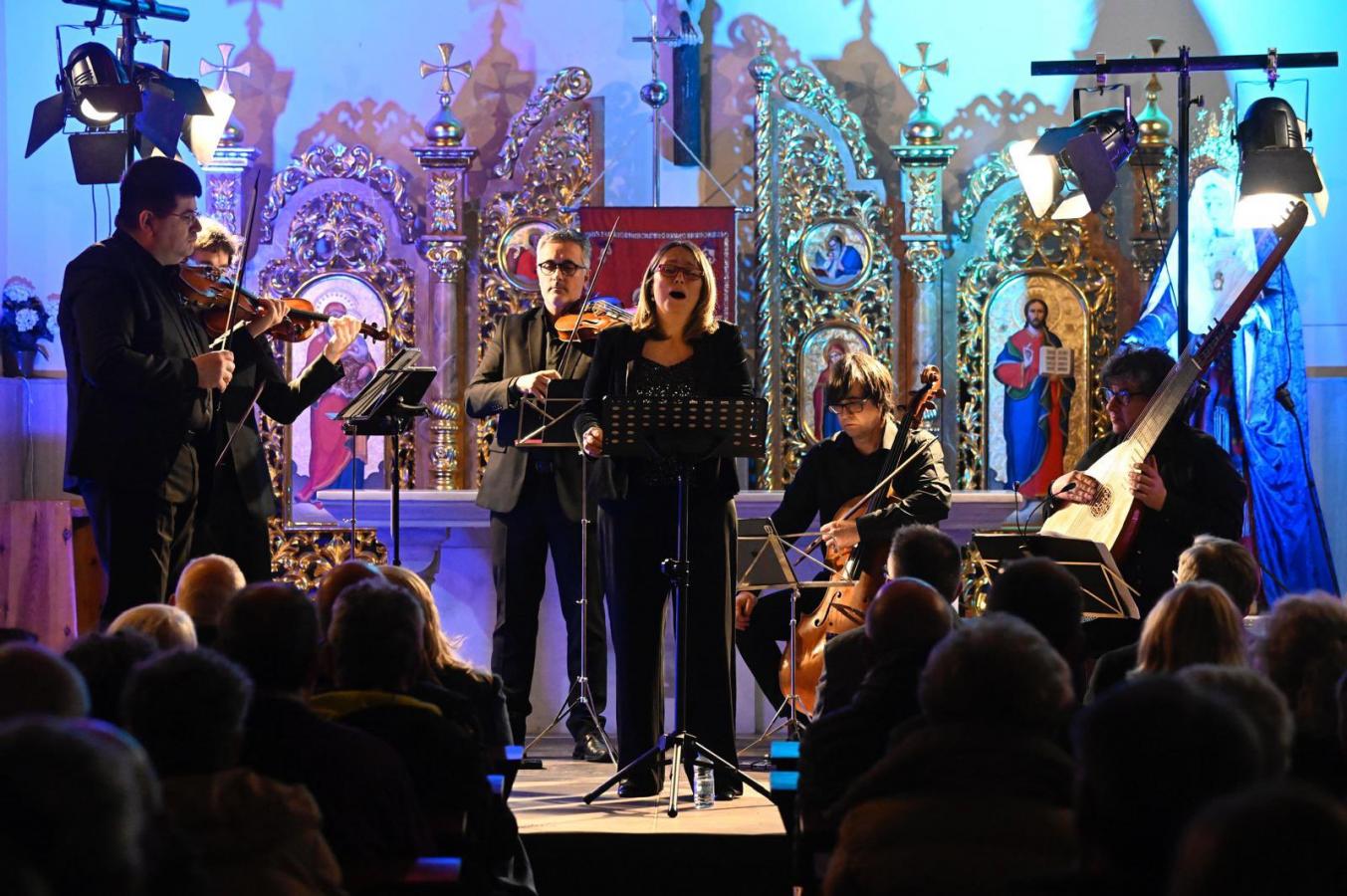L’església de la Sang s’omple amb Vivaldi en l’inici del festival ‘Llums i tenebres’